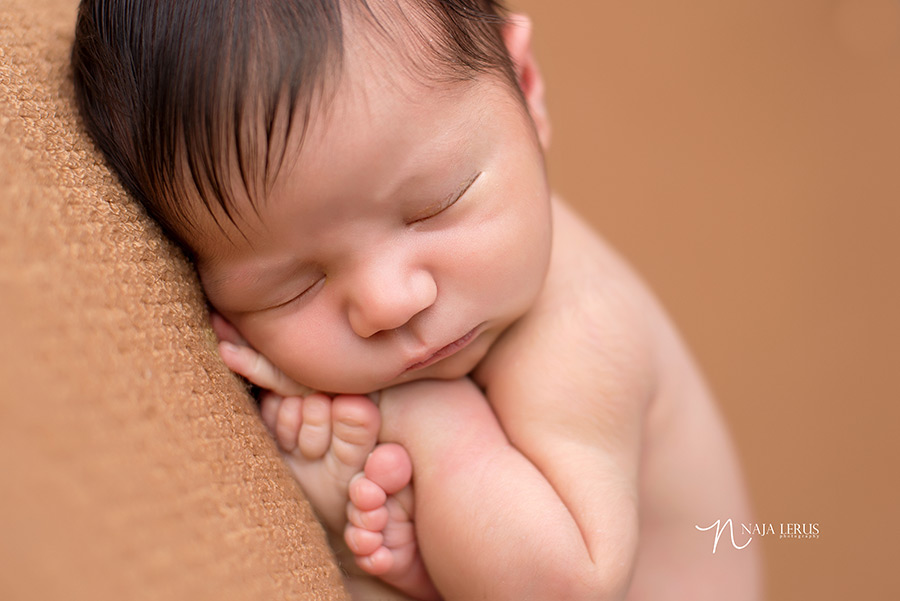 chicago-newborn-photos-11
