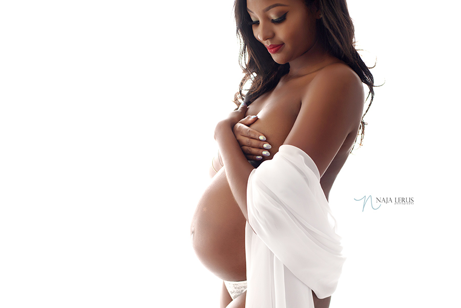 maternity photographer in chicago il