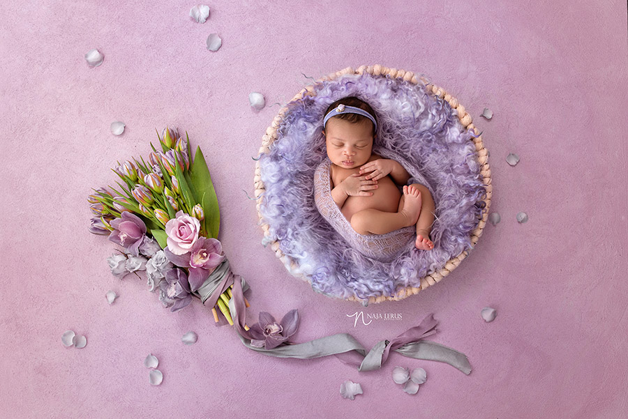 flowers with newborns chicago il