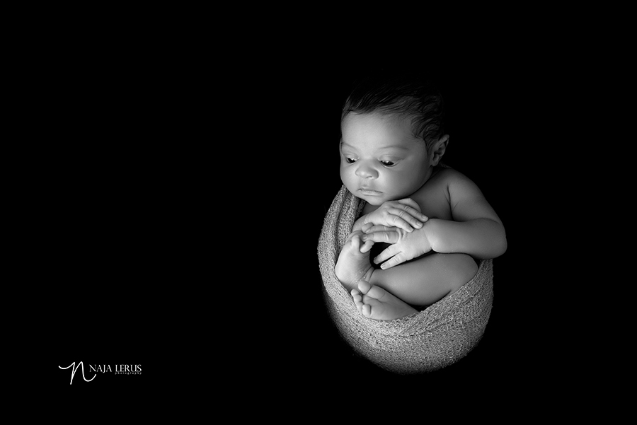 black and white timeless newborn photographer