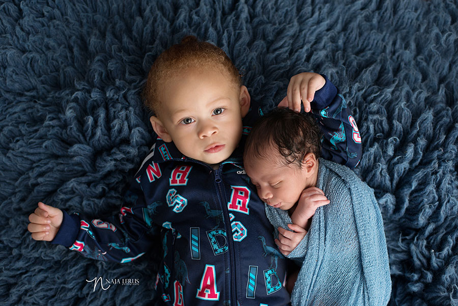 brothers newborn photos chicago