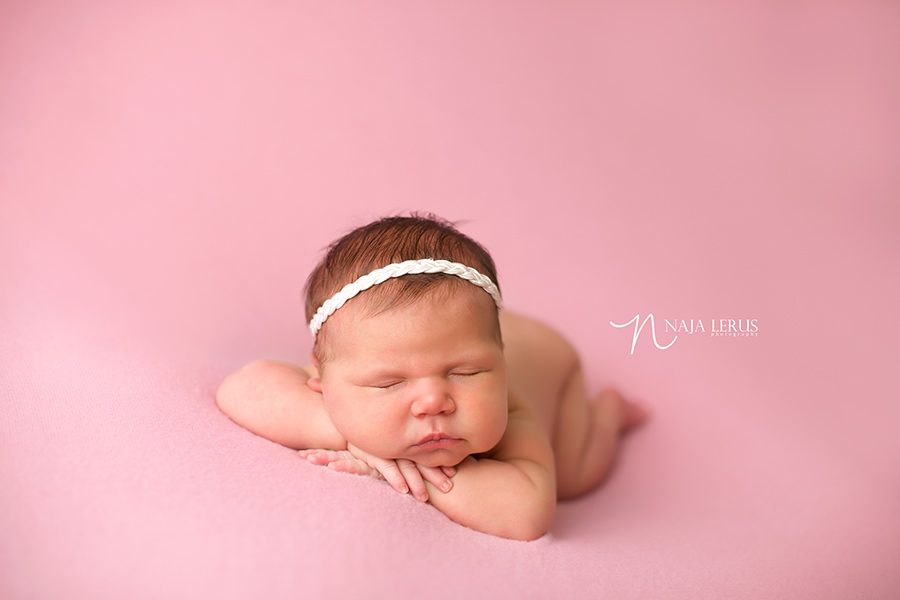 sleepy tummy pose newborn chicago