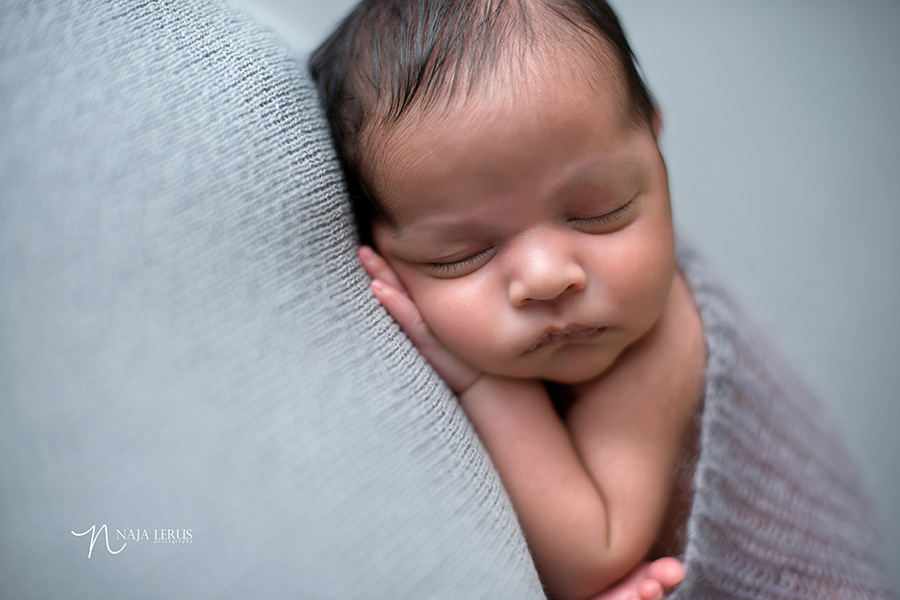 lace newborn photography prop chicago