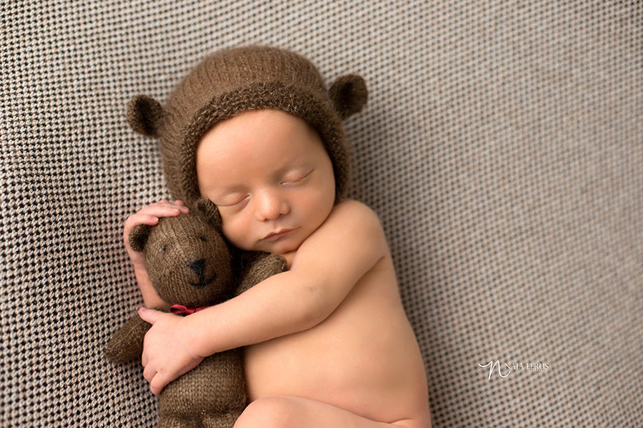 newborn teddy bear pictures photos chicago photographer