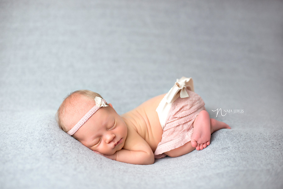 chicago-newborn-photos-06