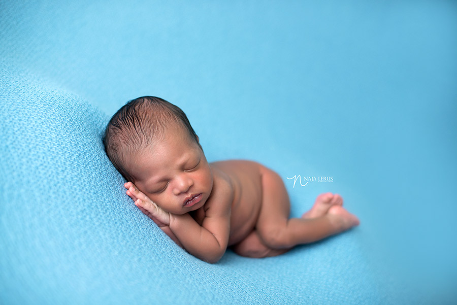 chicago-twin-newborn-photos-05