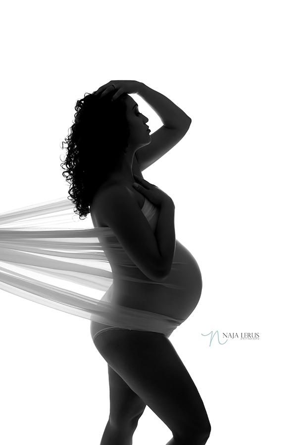 shadow pregnancy pictures chicago IL